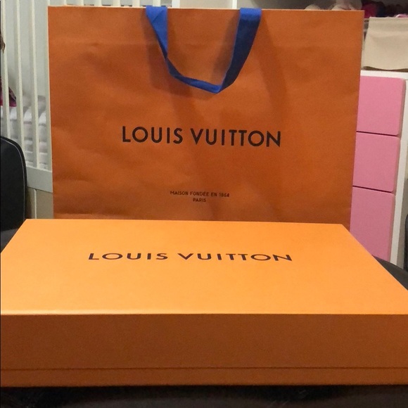 louis vuitton neverfull box